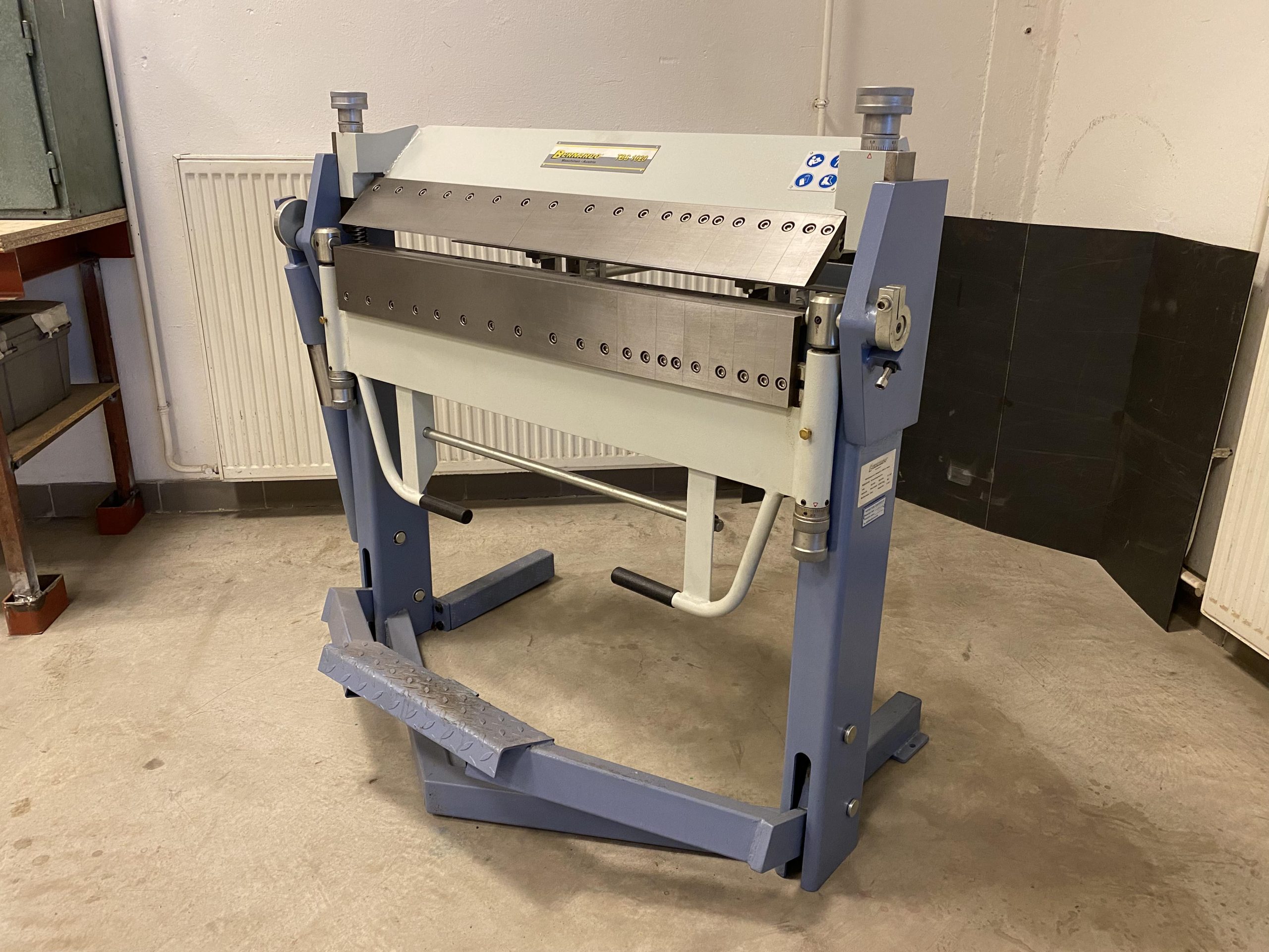 Bernardo TBS 1020 kézi élhajlító